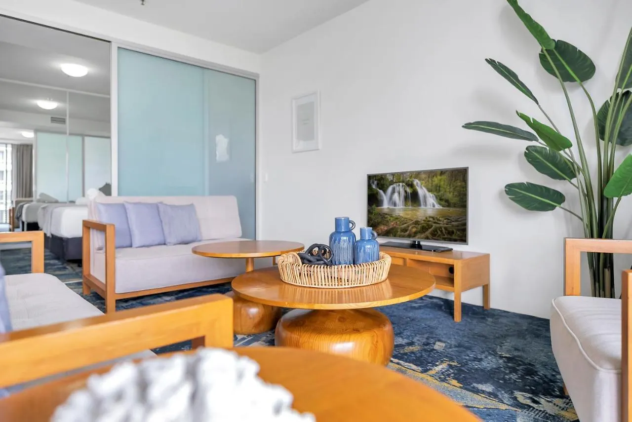 Horizons @ Harbour Lights Apartment Cairns